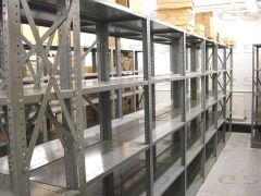 British Standard shelf clip